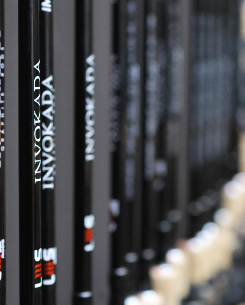 Varas Lumis - Showroom - Invokada